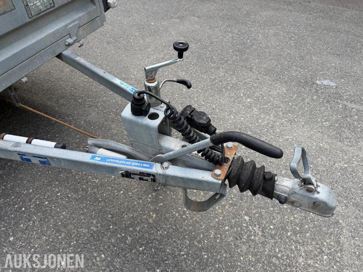 2013 Thule FOGELSTA L1000 Varehenger